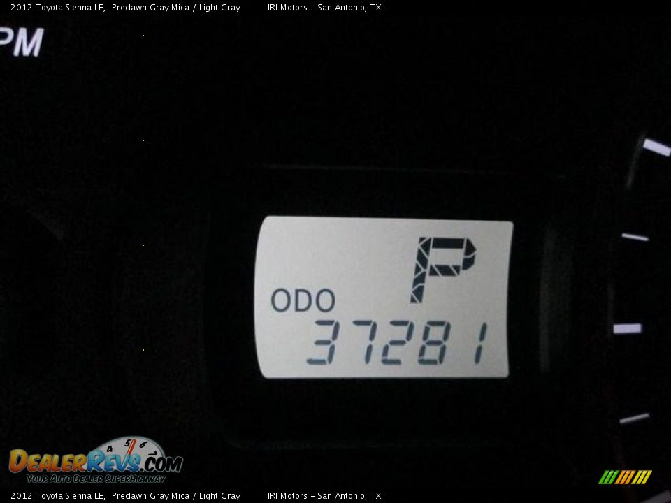 2012 Toyota Sienna LE Predawn Gray Mica / Light Gray Photo #12