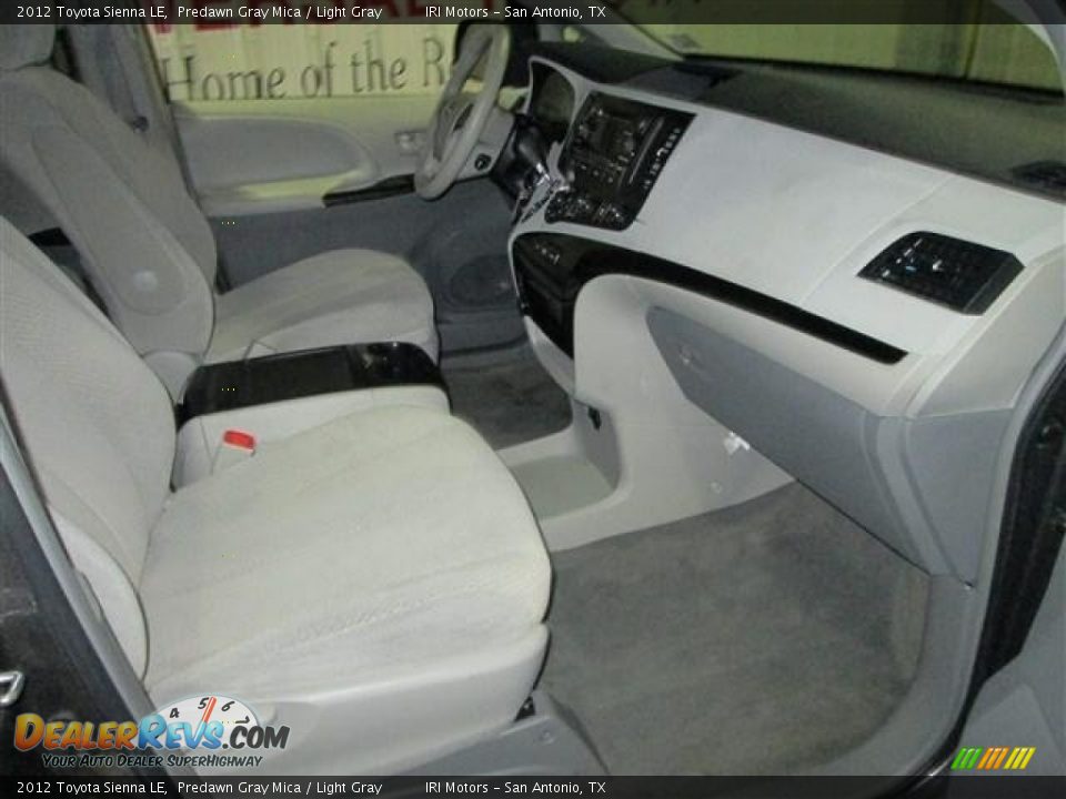 2012 Toyota Sienna LE Predawn Gray Mica / Light Gray Photo #17