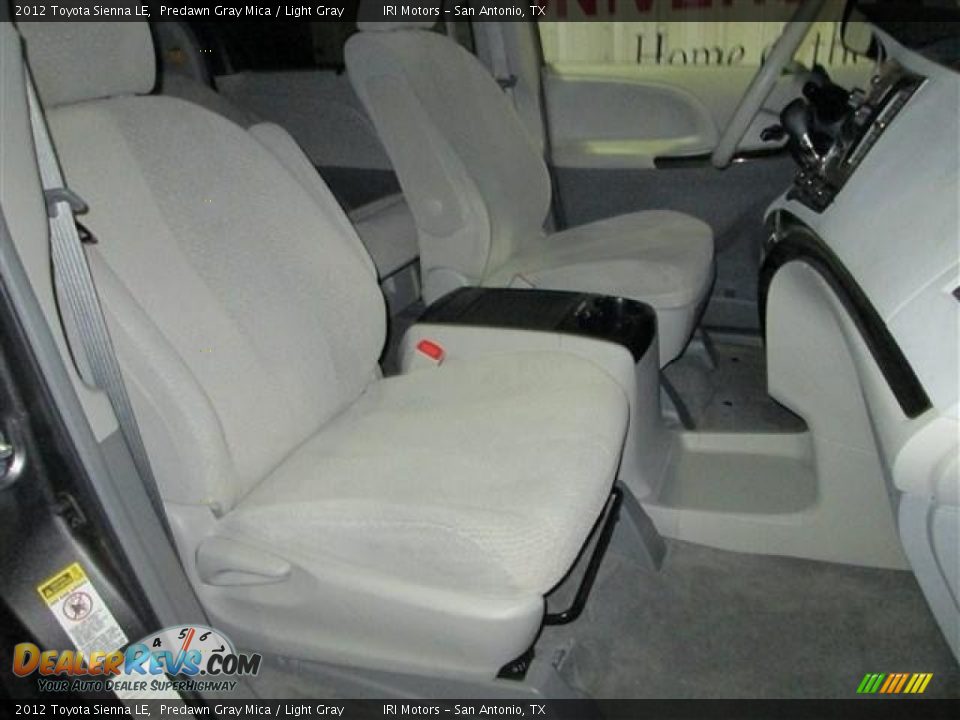 2012 Toyota Sienna LE Predawn Gray Mica / Light Gray Photo #18
