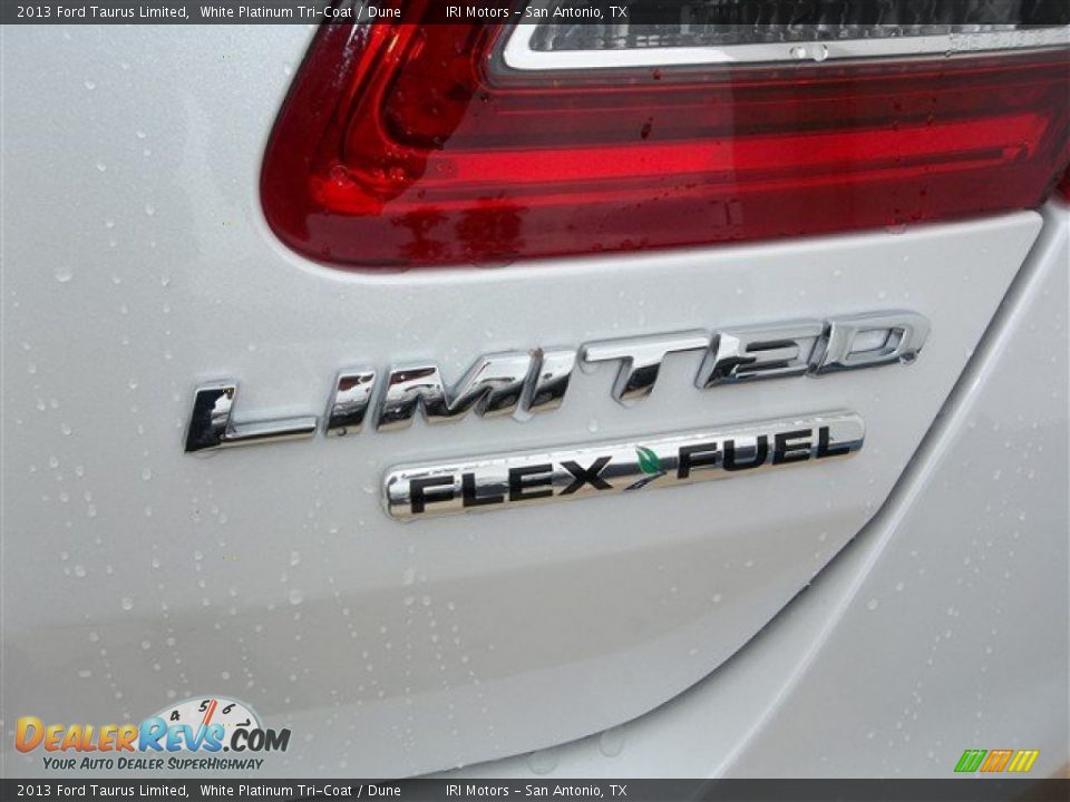 2013 Ford Taurus Limited White Platinum Tri-Coat / Dune Photo #6