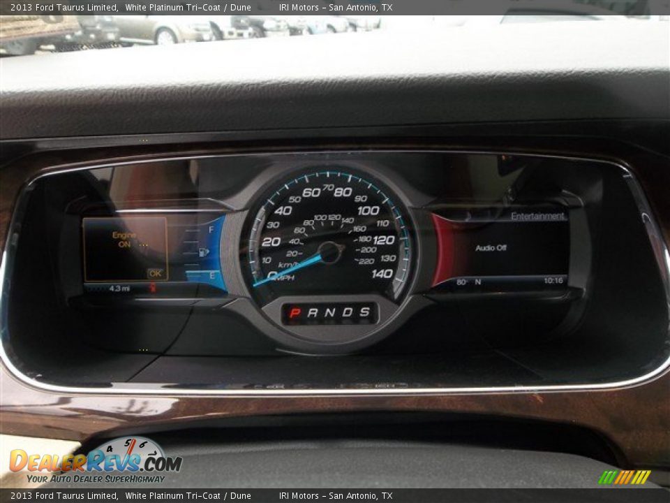 2013 Ford Taurus Limited White Platinum Tri-Coat / Dune Photo #22
