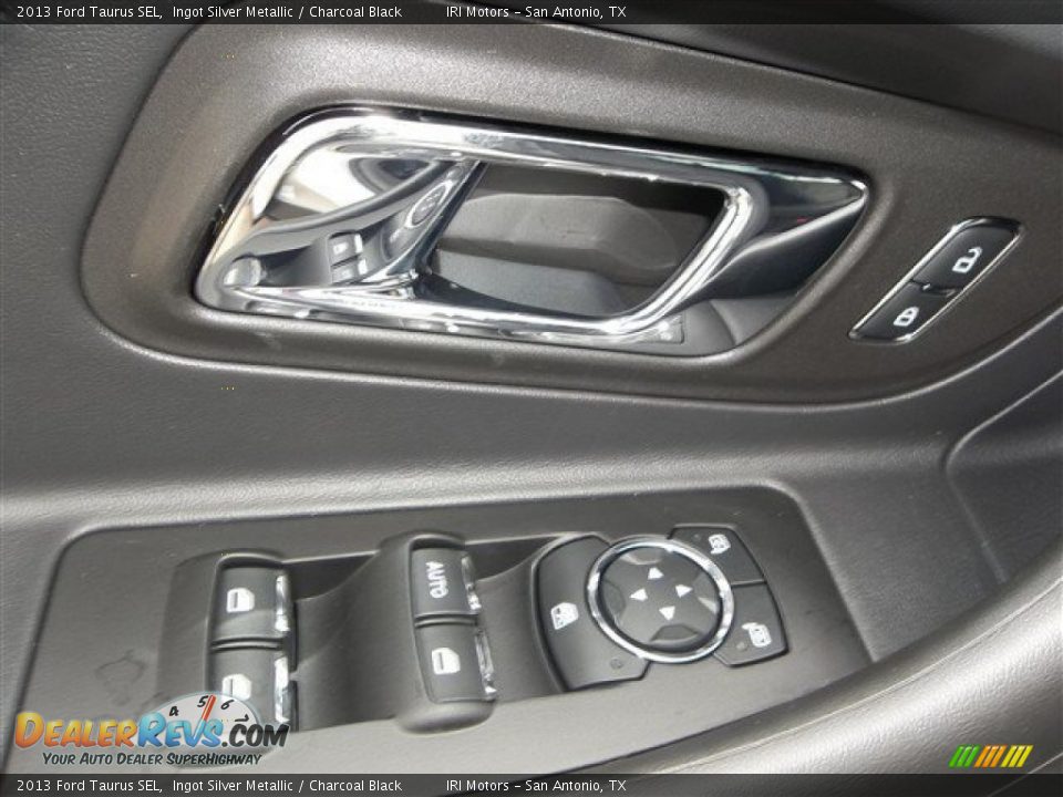 2013 Ford Taurus SEL Ingot Silver Metallic / Charcoal Black Photo #21