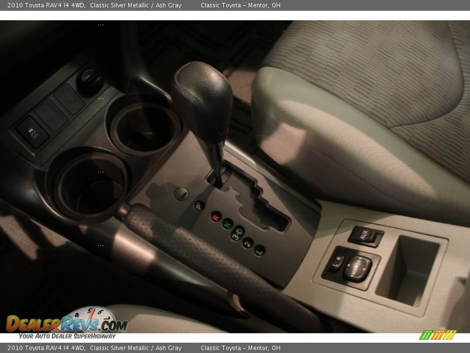 2010 Toyota RAV4 I4 4WD Classic Silver Metallic / Ash Gray Photo #9