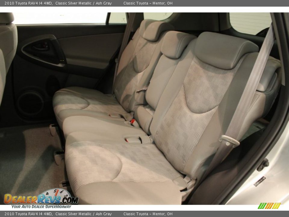 2010 Toyota RAV4 I4 4WD Classic Silver Metallic / Ash Gray Photo #12