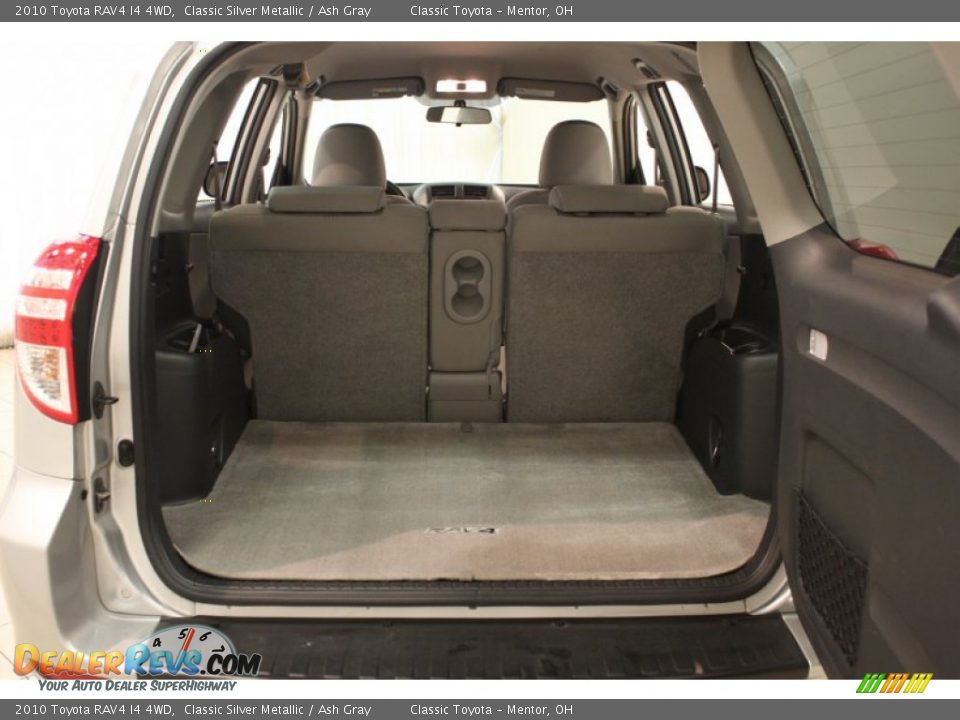2010 Toyota RAV4 I4 4WD Classic Silver Metallic / Ash Gray Photo #13