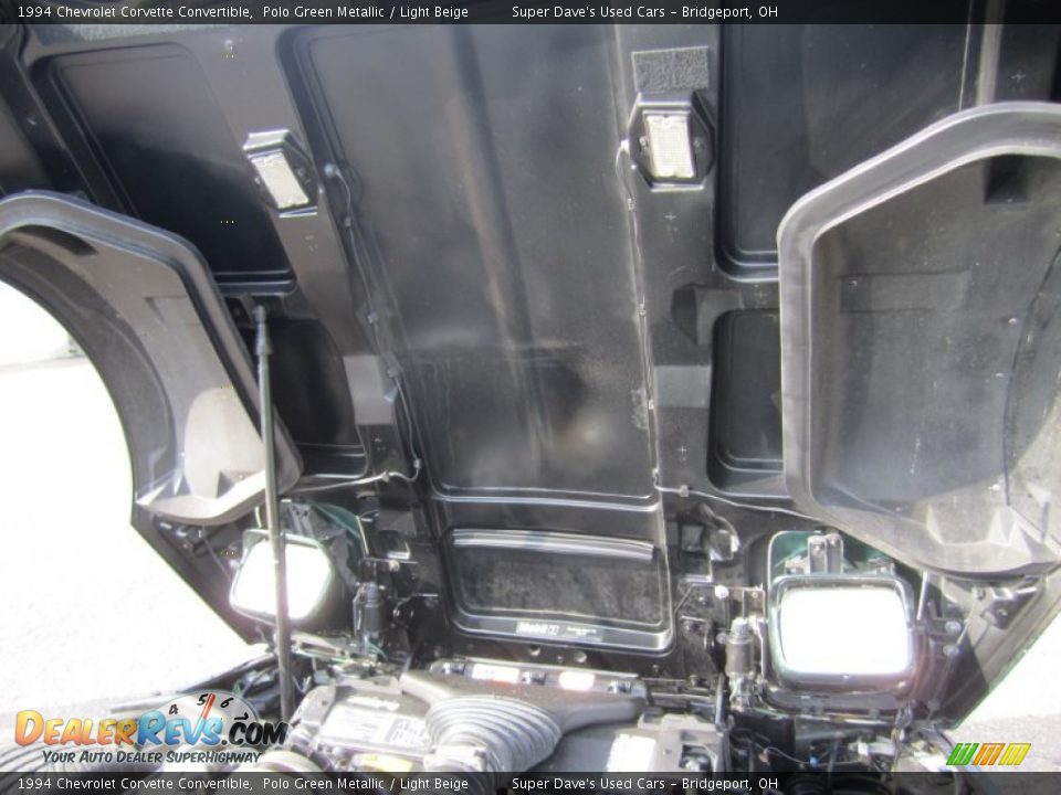 1994 Chevrolet Corvette Convertible Polo Green Metallic / Light Beige Photo #34