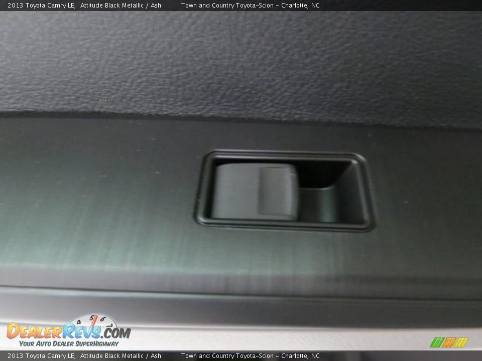 2013 Toyota Camry LE Attitude Black Metallic / Ash Photo #8