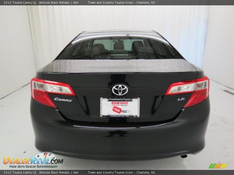2013 Toyota Camry LE Attitude Black Metallic / Ash Photo #22