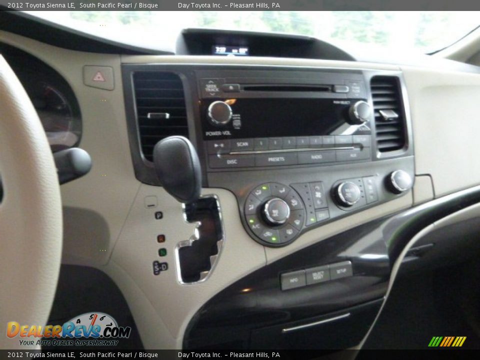 2012 Toyota Sienna LE South Pacific Pearl / Bisque Photo #18