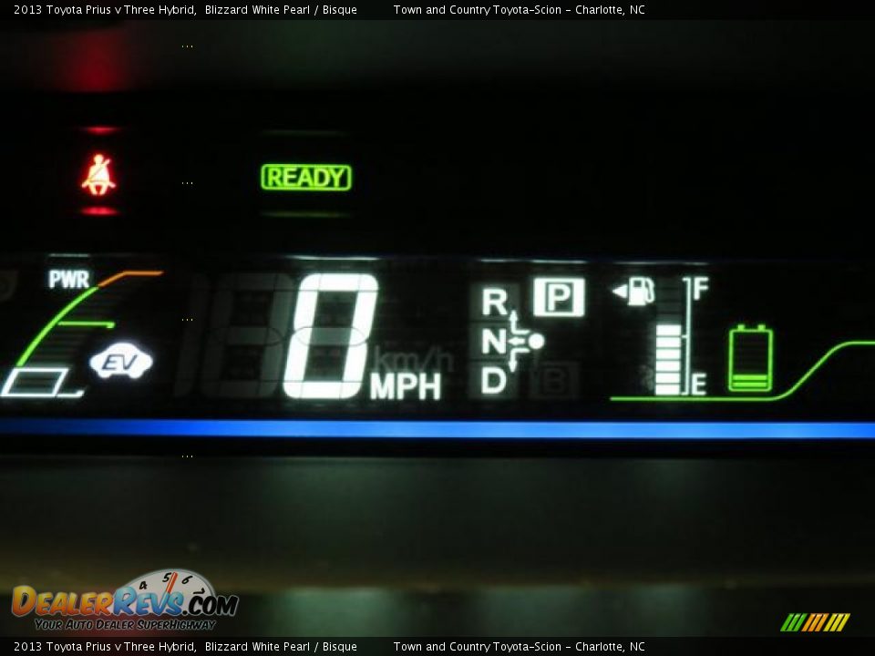 2013 Toyota Prius v Three Hybrid Blizzard White Pearl / Bisque Photo #11