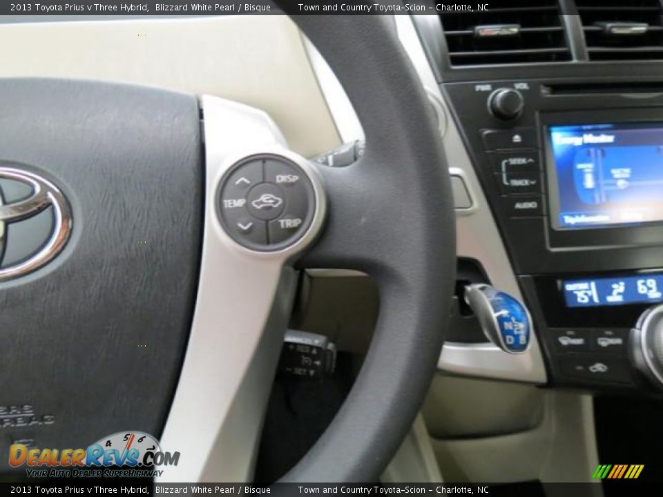 2013 Toyota Prius v Three Hybrid Blizzard White Pearl / Bisque Photo #14