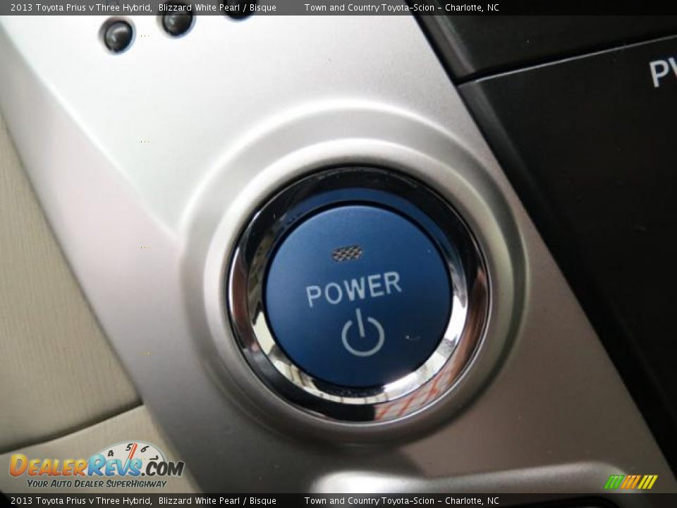 2013 Toyota Prius v Three Hybrid Blizzard White Pearl / Bisque Photo #15