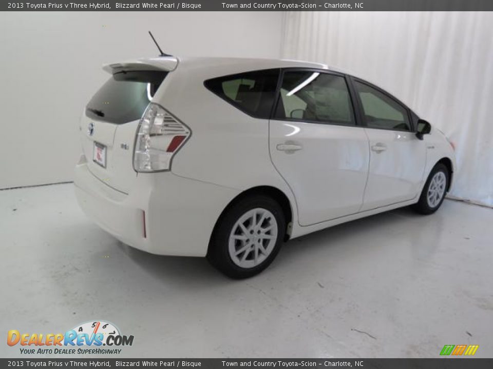 2013 Toyota Prius v Three Hybrid Blizzard White Pearl / Bisque Photo #17