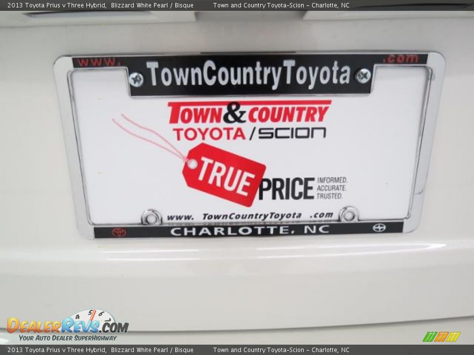 2013 Toyota Prius v Three Hybrid Blizzard White Pearl / Bisque Photo #21