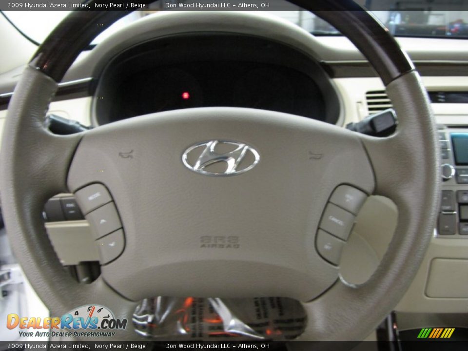 2009 Hyundai Azera Limited Ivory Pearl / Beige Photo #15