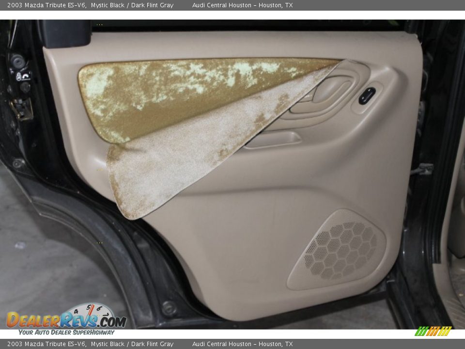 2003 Mazda Tribute ES-V6 Mystic Black / Dark Flint Gray Photo #19