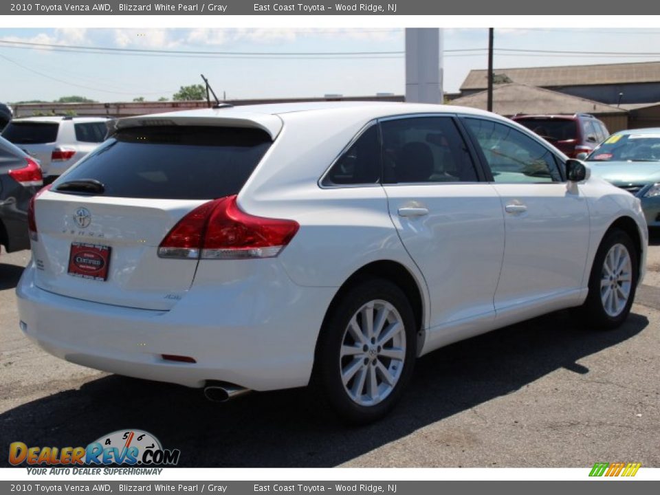 2010 Toyota Venza AWD Blizzard White Pearl / Gray Photo #4