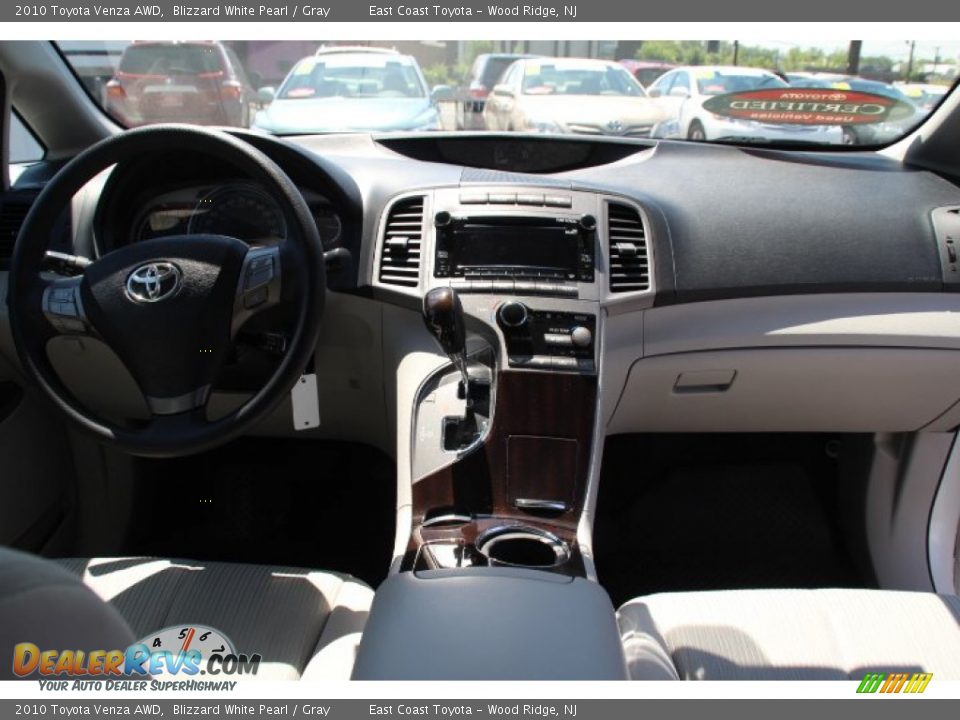 2010 Toyota Venza AWD Blizzard White Pearl / Gray Photo #10