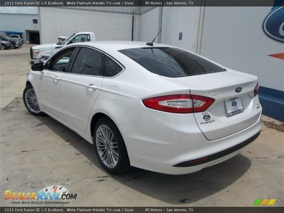 2013 Ford Fusion SE 1.6 EcoBoost White Platinum Metallic Tri-coat / Dune Photo #4