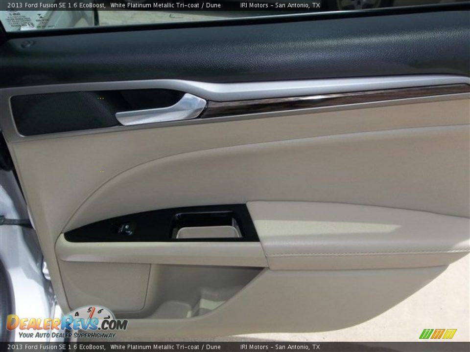 2013 Ford Fusion SE 1.6 EcoBoost White Platinum Metallic Tri-coat / Dune Photo #13