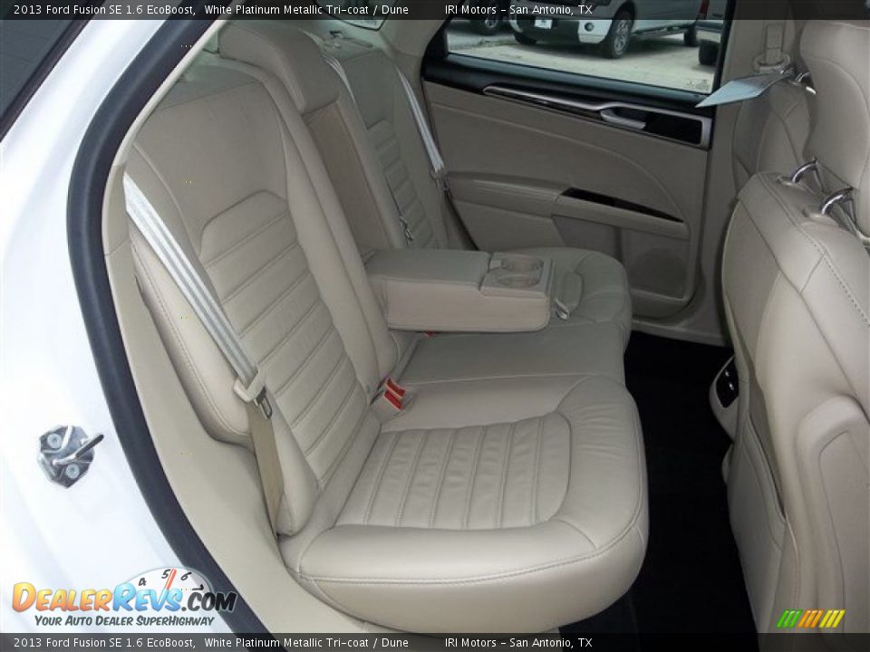 2013 Ford Fusion SE 1.6 EcoBoost White Platinum Metallic Tri-coat / Dune Photo #15