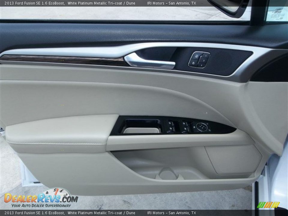 2013 Ford Fusion SE 1.6 EcoBoost White Platinum Metallic Tri-coat / Dune Photo #21
