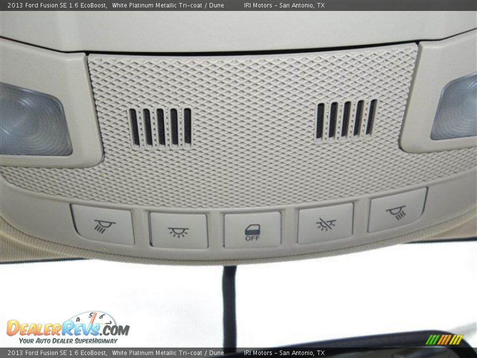 2013 Ford Fusion SE 1.6 EcoBoost White Platinum Metallic Tri-coat / Dune Photo #30