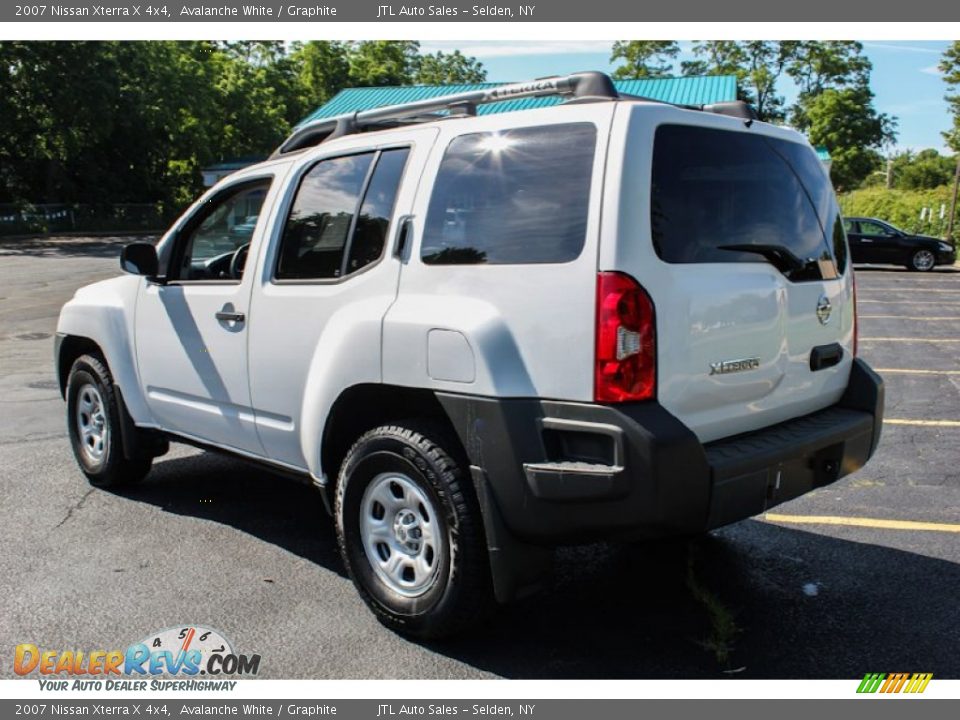 2007 Nissan Xterra X 4x4 Avalanche White / Graphite Photo #4