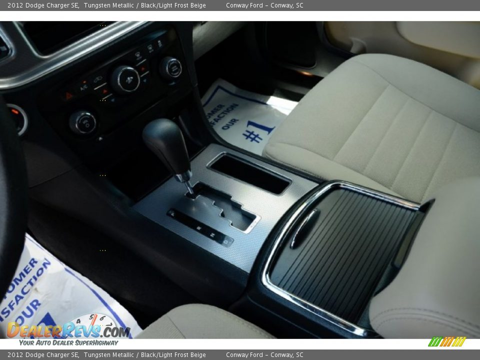 2012 Dodge Charger SE Tungsten Metallic / Black/Light Frost Beige Photo #25
