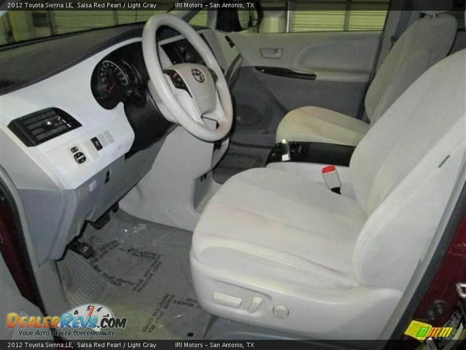 2012 Toyota Sienna LE Salsa Red Pearl / Light Gray Photo #10