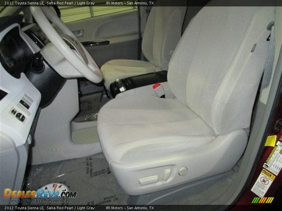 2012 Toyota Sienna LE Salsa Red Pearl / Light Gray Photo #11