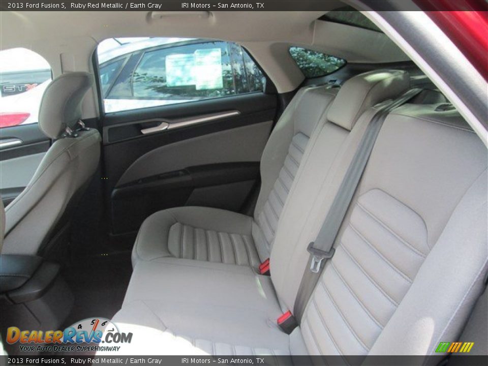 2013 Ford Fusion S Ruby Red Metallic / Earth Gray Photo #7