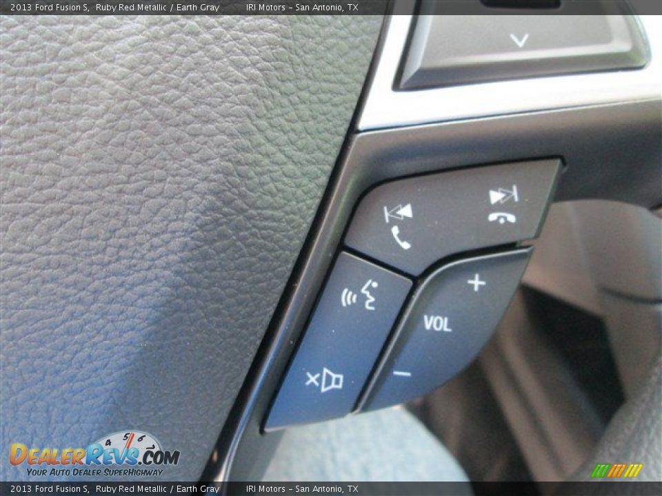 2013 Ford Fusion S Ruby Red Metallic / Earth Gray Photo #15