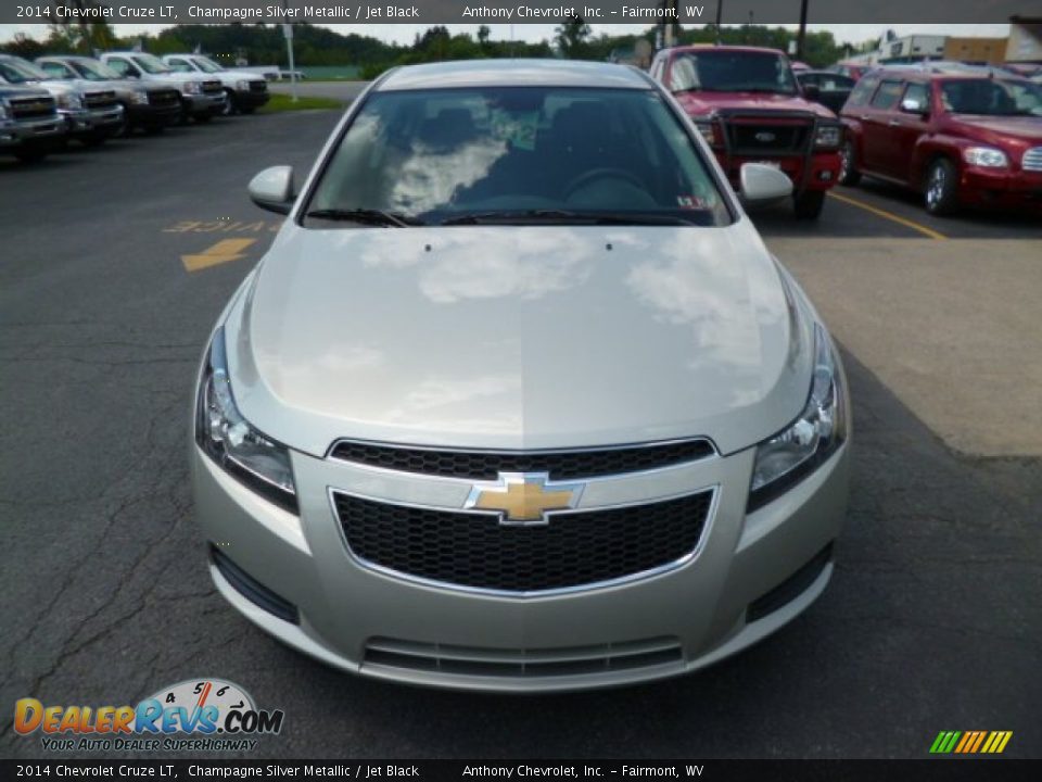 2014 Chevrolet Cruze LT Champagne Silver Metallic / Jet Black Photo #2
