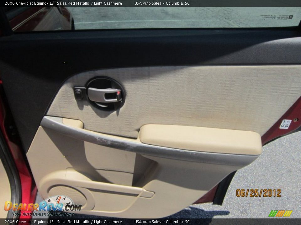 2006 Chevrolet Equinox LS Salsa Red Metallic / Light Cashmere Photo #17