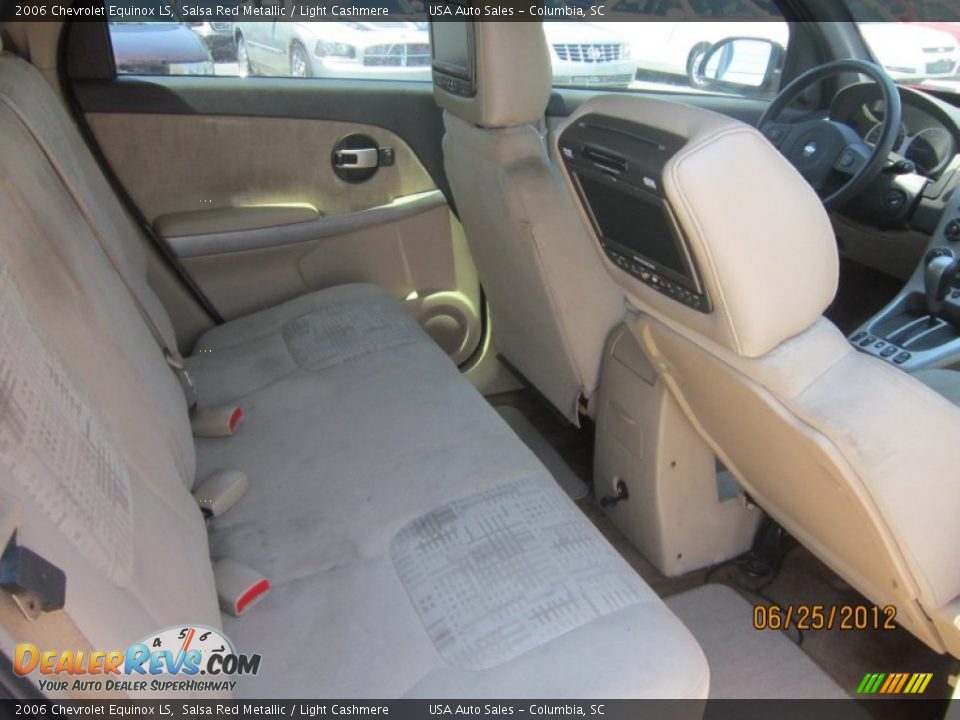 2006 Chevrolet Equinox LS Salsa Red Metallic / Light Cashmere Photo #18