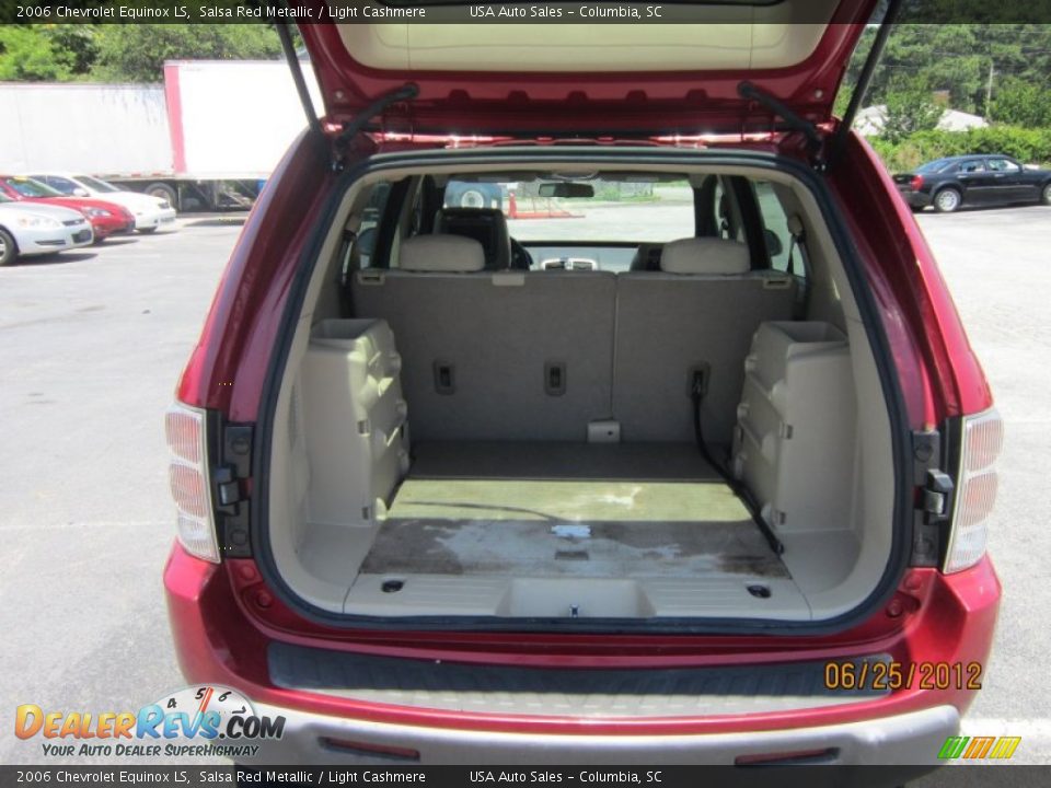2006 Chevrolet Equinox LS Salsa Red Metallic / Light Cashmere Photo #20