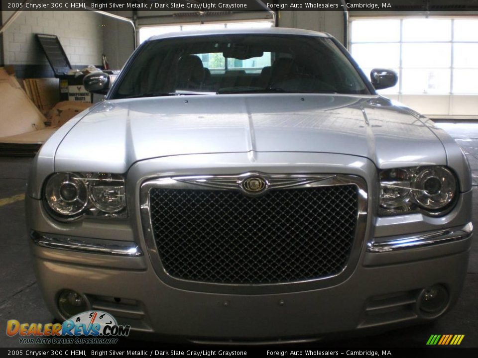 2005 Chrysler 300 C HEMI Bright Silver Metallic / Dark Slate Gray/Light Graystone Photo #20