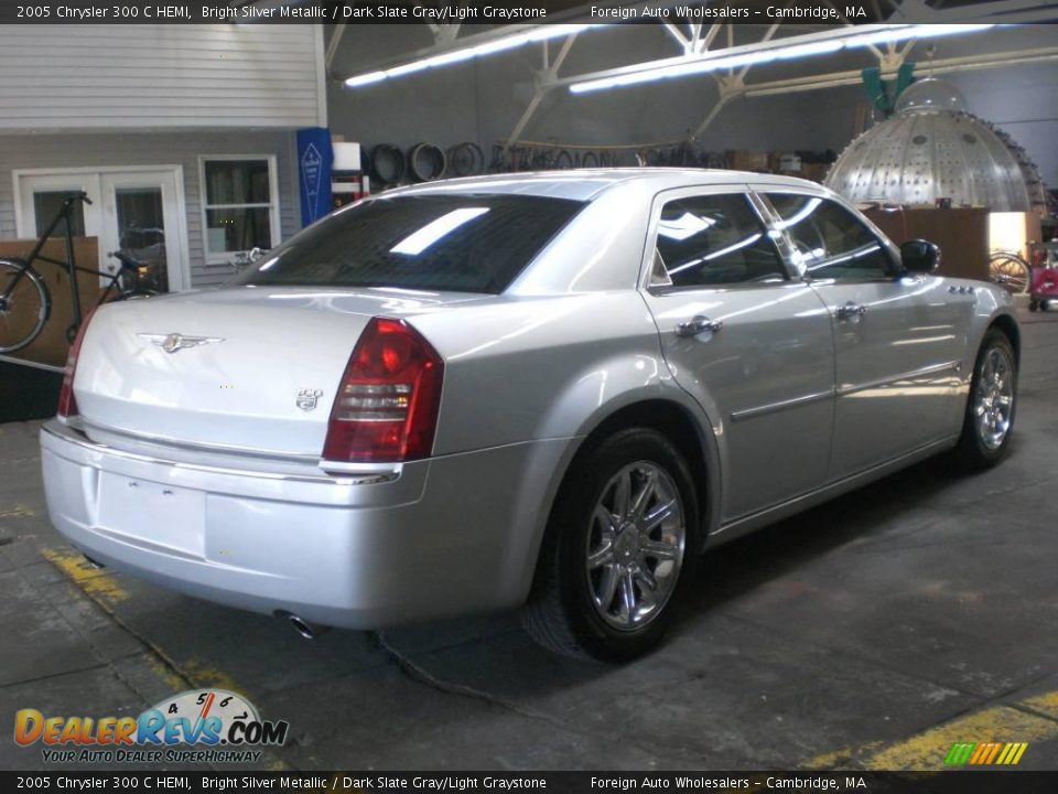 2005 Chrysler 300 C HEMI Bright Silver Metallic / Dark Slate Gray/Light Graystone Photo #21