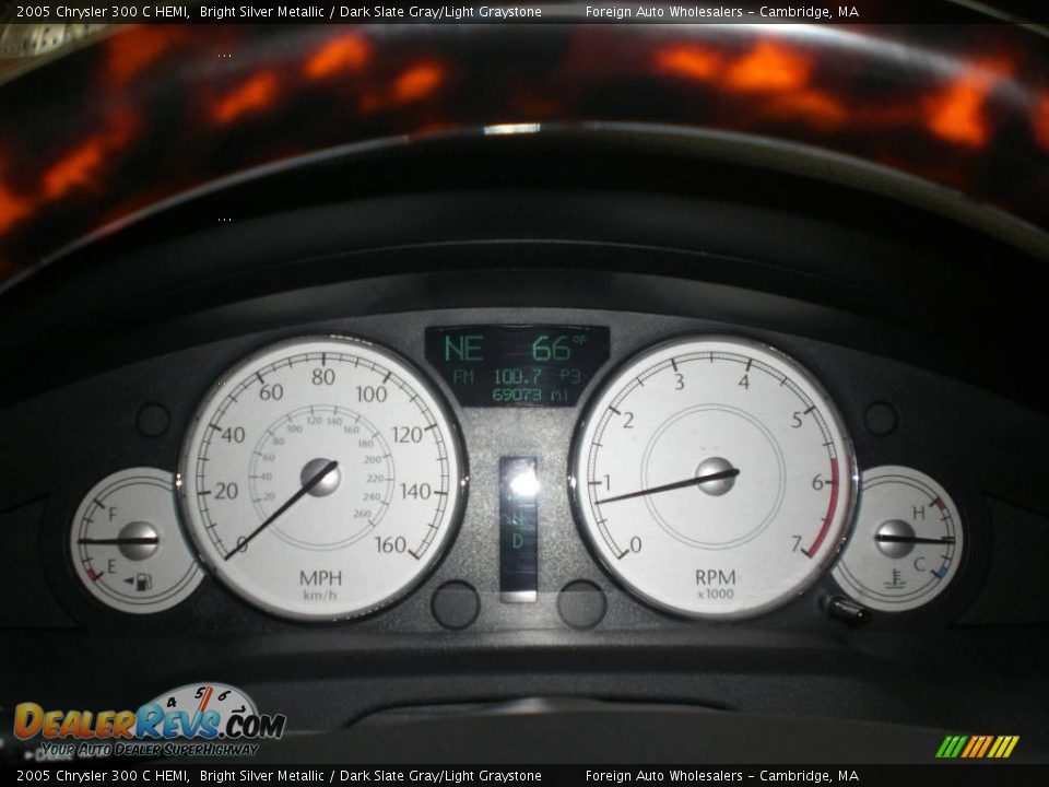 2005 Chrysler 300 C HEMI Bright Silver Metallic / Dark Slate Gray/Light Graystone Photo #22