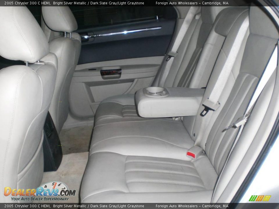 2005 Chrysler 300 C HEMI Bright Silver Metallic / Dark Slate Gray/Light Graystone Photo #26