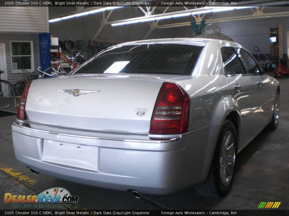 2005 Chrysler 300 C HEMI Bright Silver Metallic / Dark Slate Gray/Light Graystone Photo #27