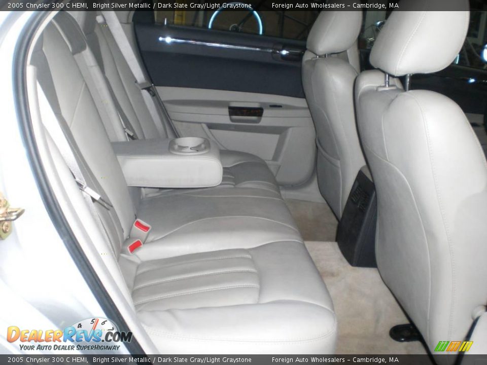2005 Chrysler 300 C HEMI Bright Silver Metallic / Dark Slate Gray/Light Graystone Photo #28