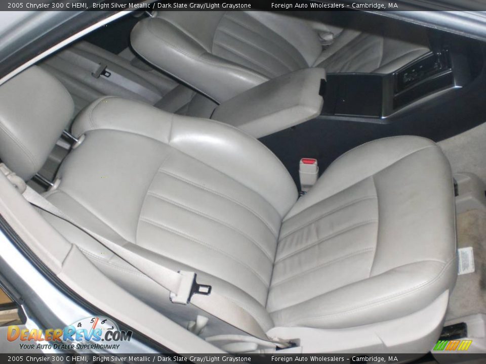 2005 Chrysler 300 C HEMI Bright Silver Metallic / Dark Slate Gray/Light Graystone Photo #32