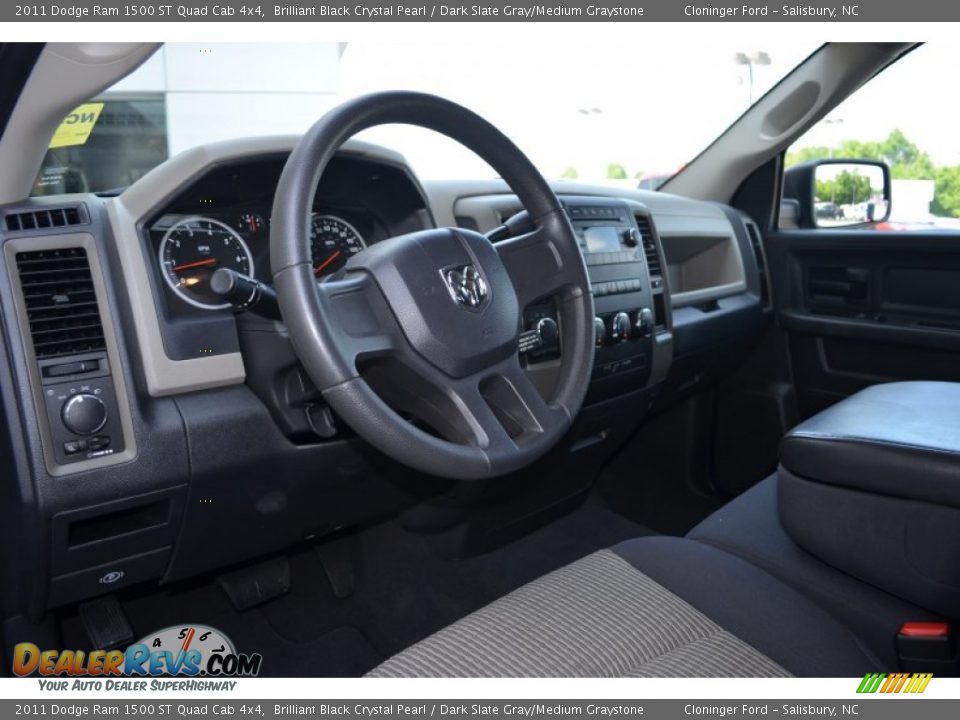 2011 Dodge Ram 1500 ST Quad Cab 4x4 Brilliant Black Crystal Pearl / Dark Slate Gray/Medium Graystone Photo #10