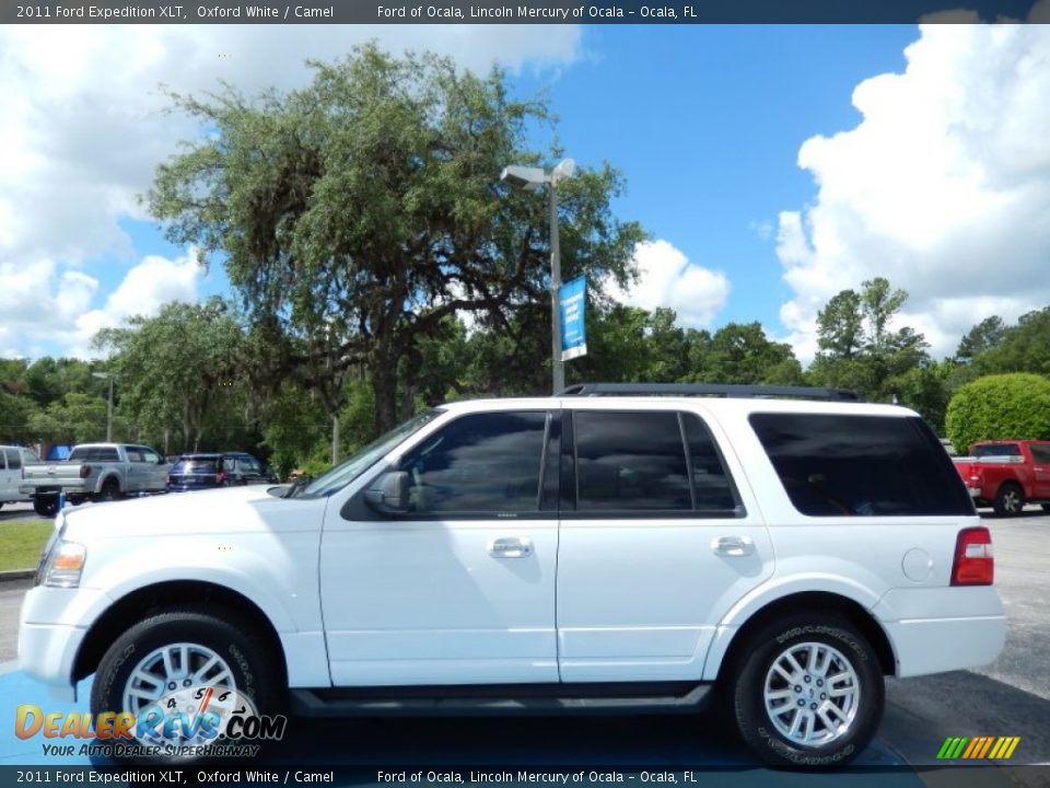 2011 Ford Expedition XLT Oxford White / Camel Photo #2