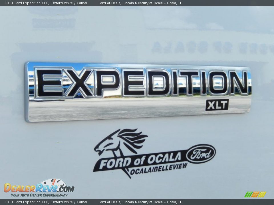 2011 Ford Expedition XLT Oxford White / Camel Photo #9