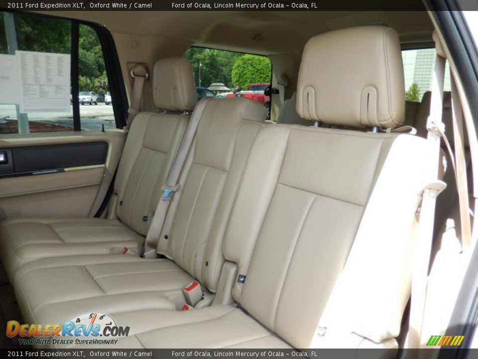 2011 Ford Expedition XLT Oxford White / Camel Photo #16