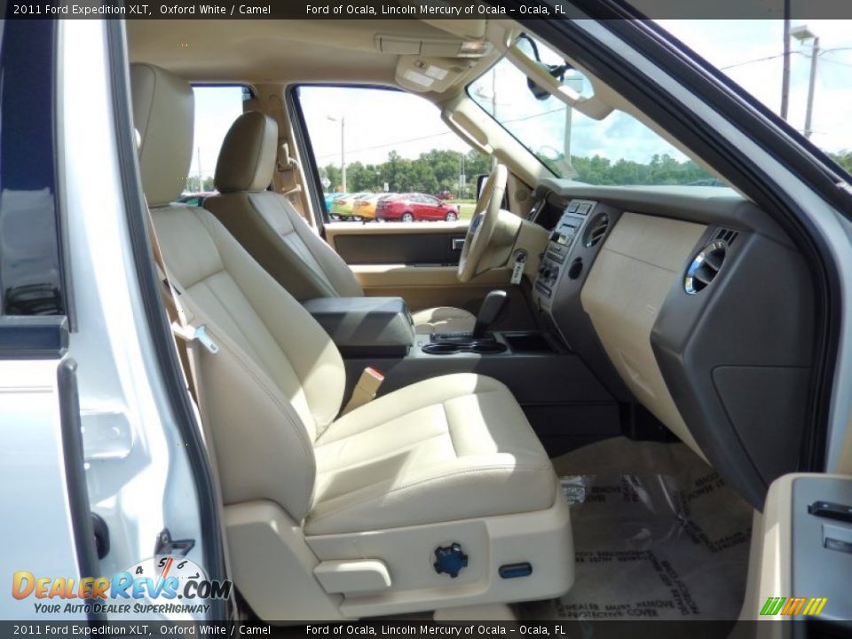 2011 Ford Expedition XLT Oxford White / Camel Photo #18