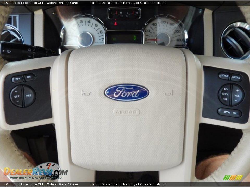 2011 Ford Expedition XLT Oxford White / Camel Photo #25